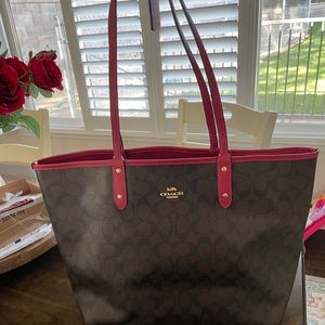 Coach tote pink and brown